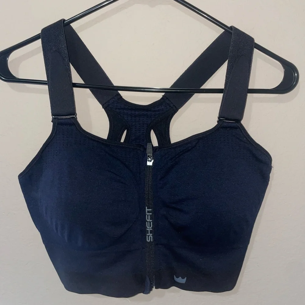 SHEFIT sports bra 3Luxe